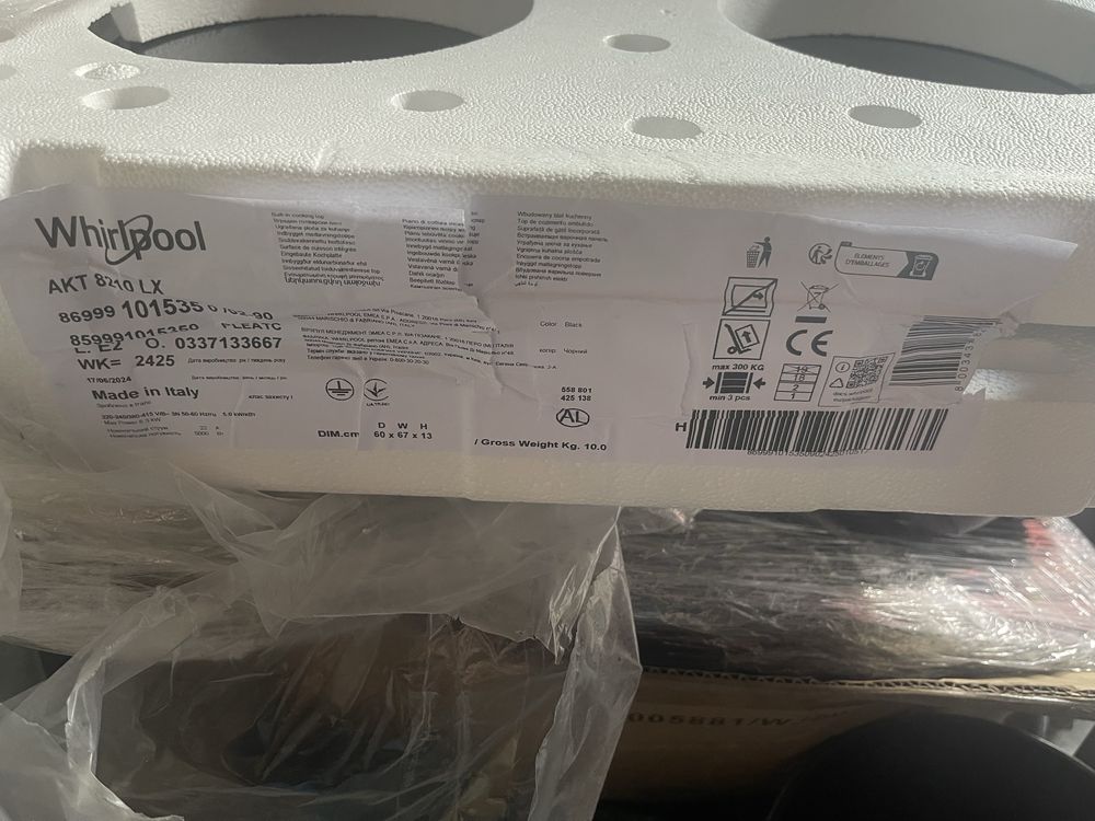 Продам електричну варочну панель на 4 конфорки Whirlpool