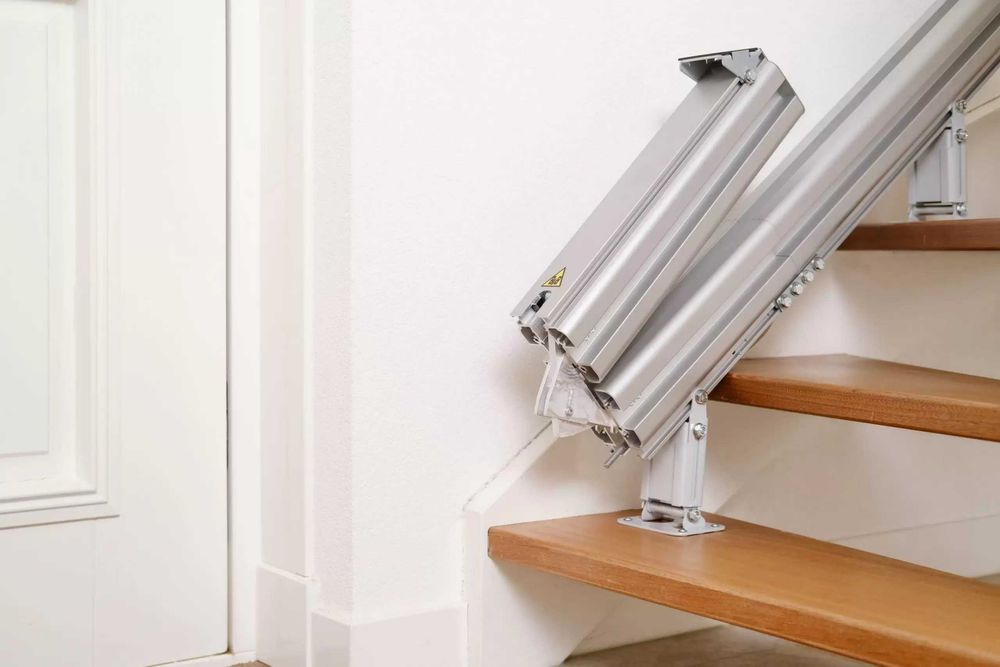 Krzesło schodowe/ winda schodowa udźwig do 145 kg Tor prosty i skrętny