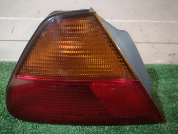 Honda Accord VI Coupe lampa tylna