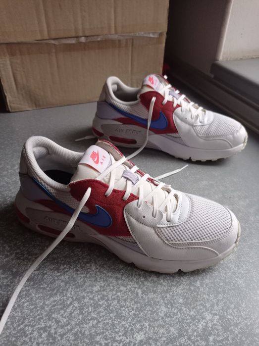 Кросівки Nike Air Max Excee -42р