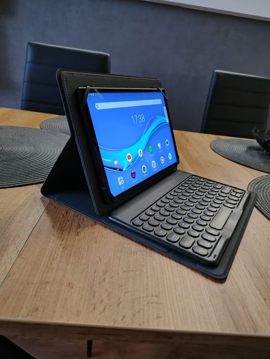 Tablet Lenovo TB-X606F