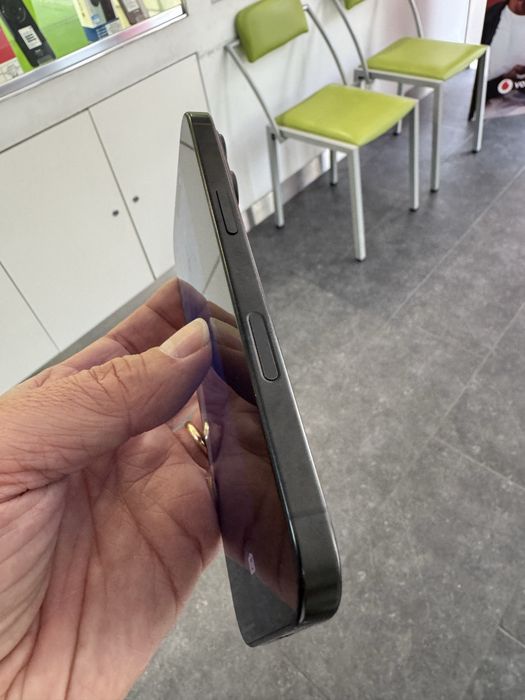 iPhone 16 Pro 128GB - Garantia