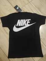 Czarny t-shirt nike dla chłopca 10 lat