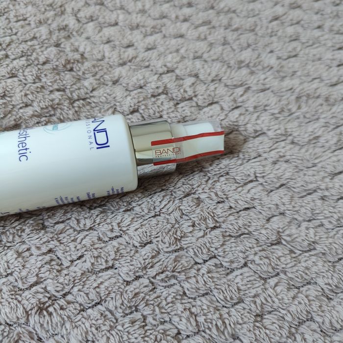 Bandi wygładzająca mgiełka do włosów