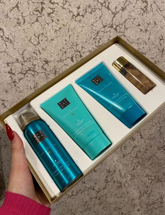 Продам набір для тіла і обличчя