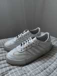 Damskie buty Adidas 38