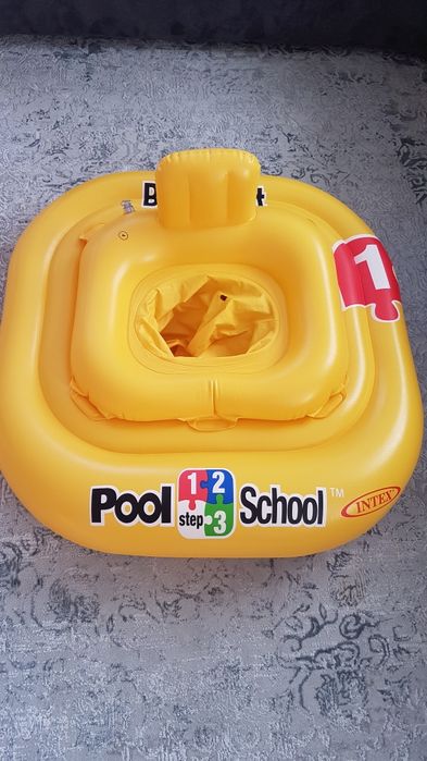 Koło z siedziskiem Intex