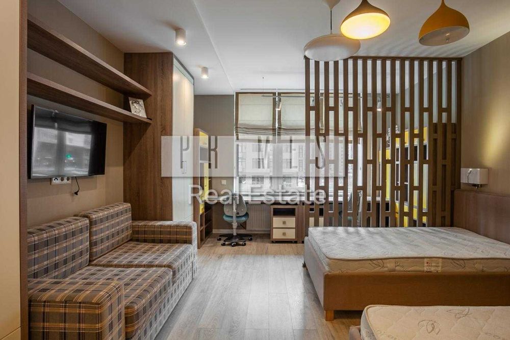 Продаж 3к квартири, Новопечерські Липки, вул. Верхогляда 11