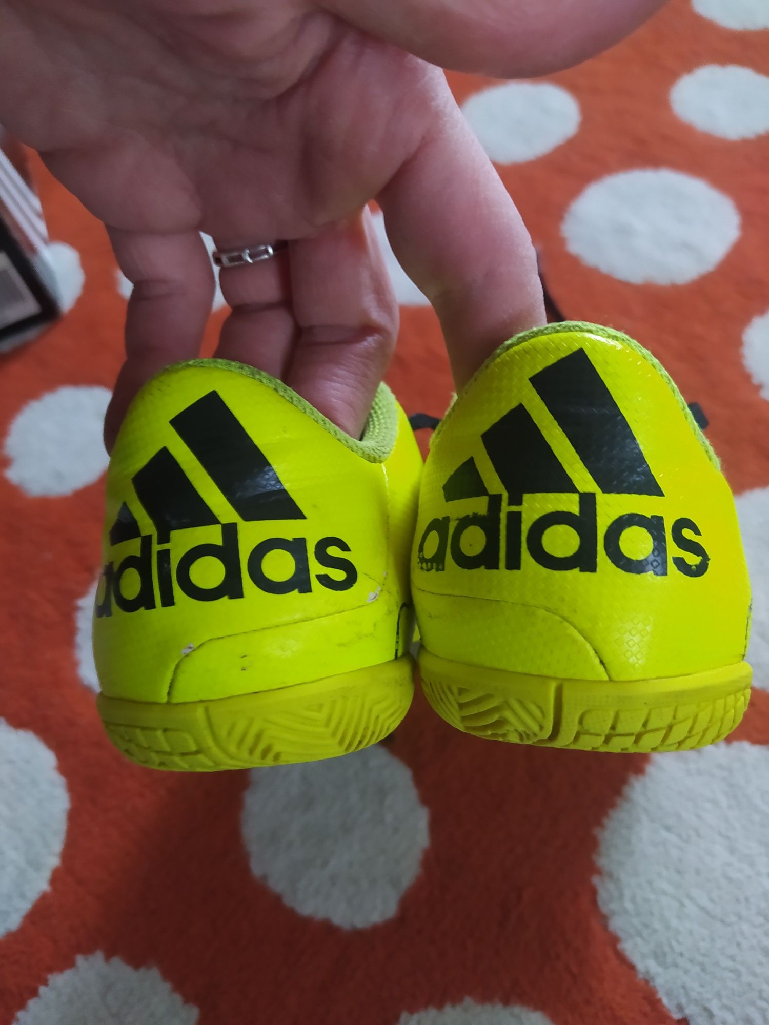 Buty halowki Adidas 28