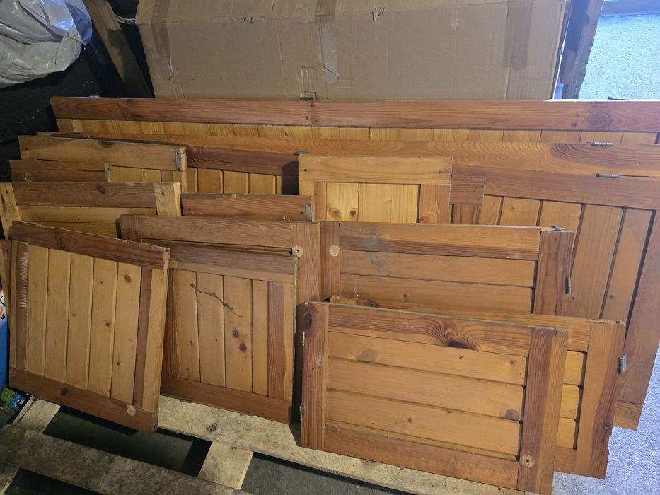 Drzwiczki z rozebranego pawlacza