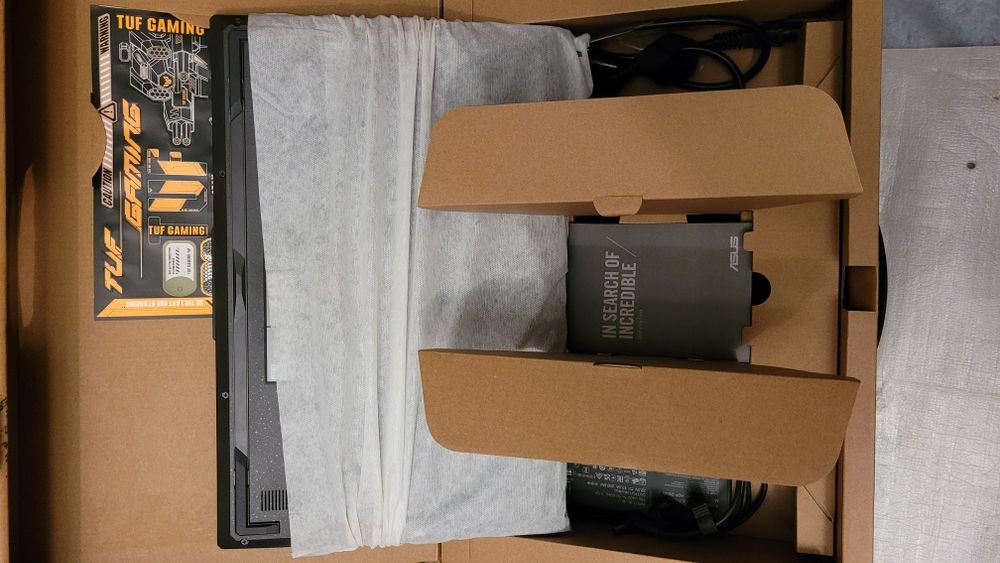 ASUS TUF Gaming F17 i5-12500H/32GB/Win11 RTX3050.144Hz