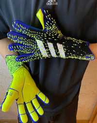 Воротарські рукавиці adidas Predator. Розміри 6, 7, 8, 9