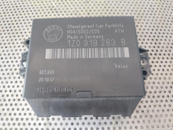 Módulo genérico SKODA Octavia II Hatchback (1Z3)