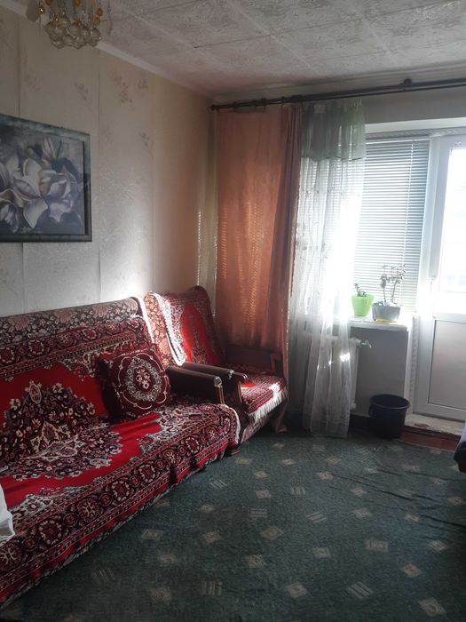 Сдам теплую 2 к/к квартиру в районе пр. Мира