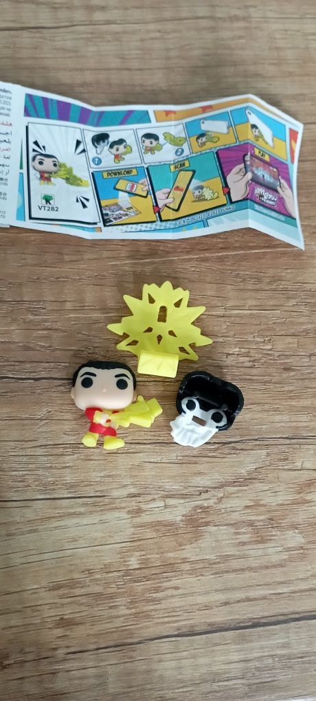 Nowa Figurka z kinder joy Funko pop DC + karteczka