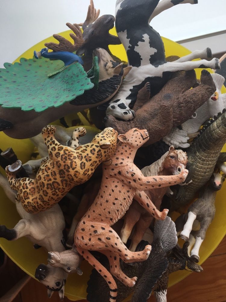 Figuras Animais Schleich e outros em ótimo estado