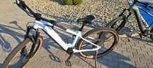 Rower elektryczny CUBE Reaction Hybrid Pro