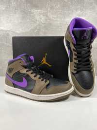 Sneakersy Nike Air Jordan 1 Mid czarne rozmiar 42