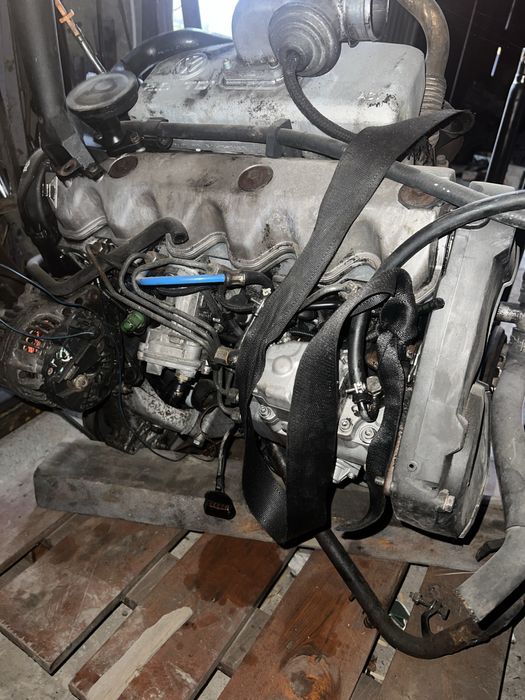 Двигун двигатель мотор Volkswagen T4 2.5 75 kw acv