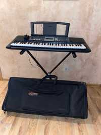 Keyboard YAMAHA YPT-230 + stojak i torba na instrument