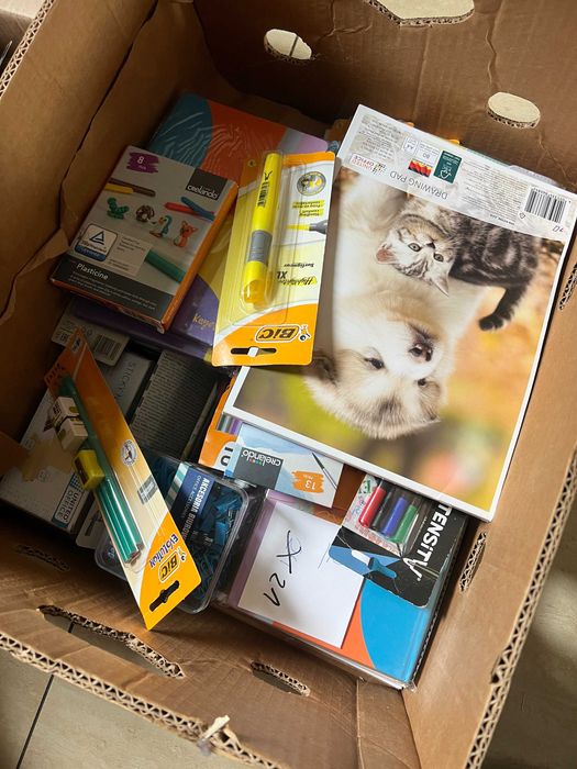 Mystery Box Tajemnicze Pudełko - Szkoła art biurowe plastyczne