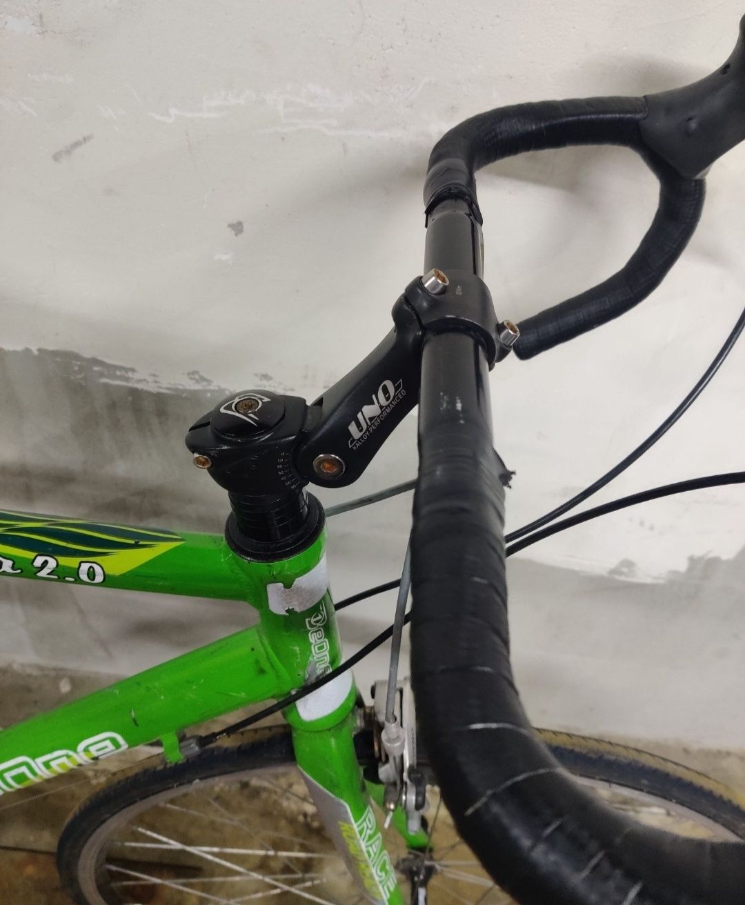 Велосипед шосейник Kellys 28 shimano