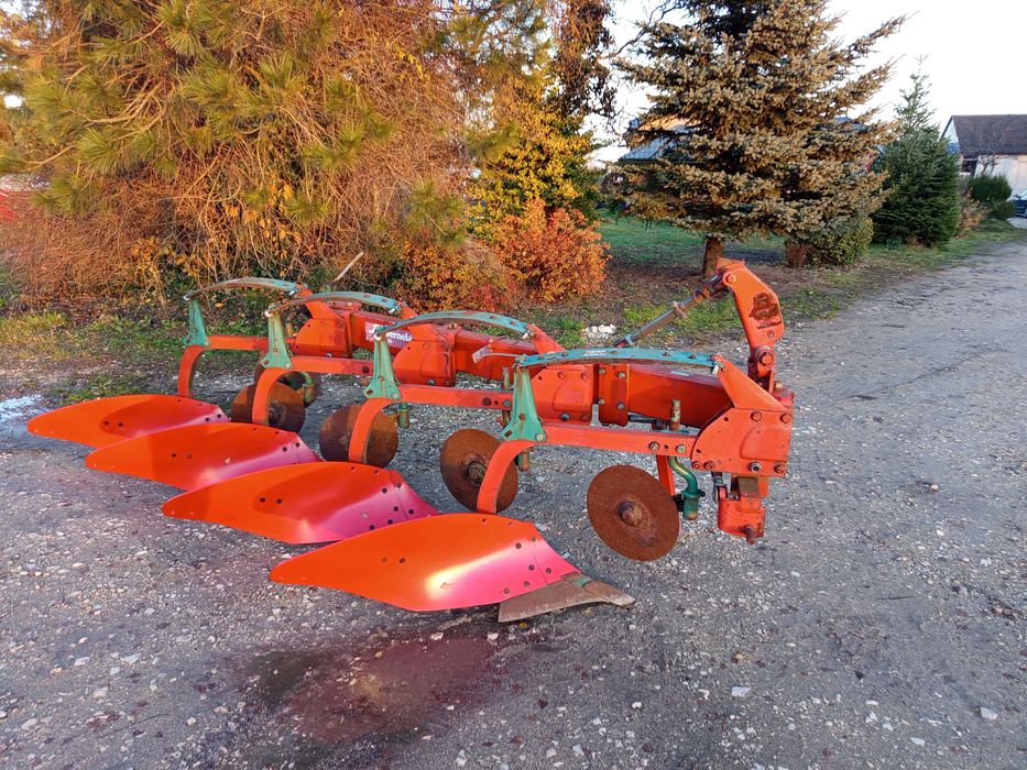 Sprzedam pług Kverneland 4 skibowy AB 85 Vario