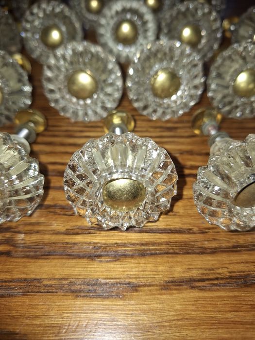Uchwyty  meblowe  Vintage
