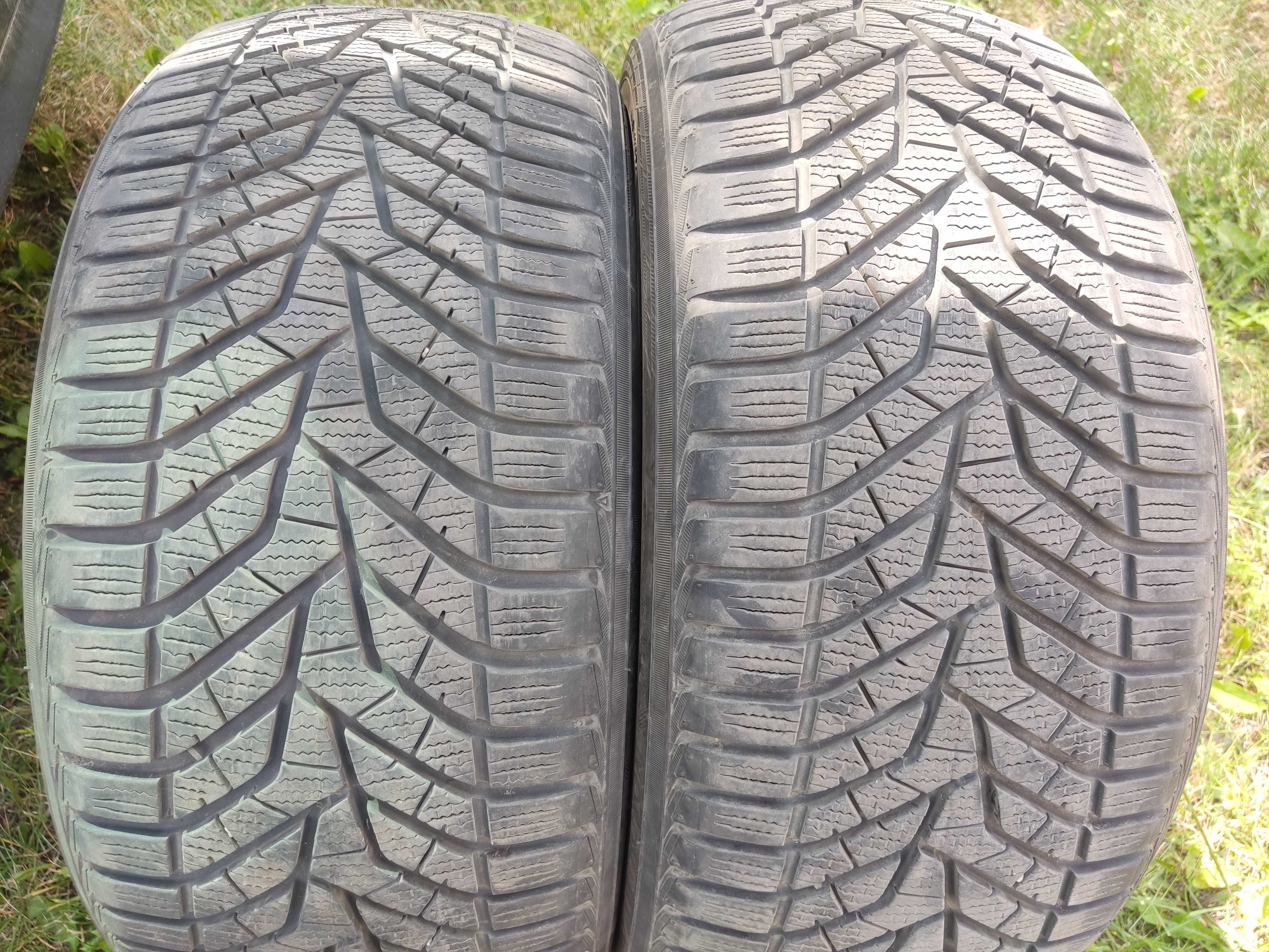 X2 Opony zimowe Yokohama BluEarth Winter v905 235/40 R18 (michelin)