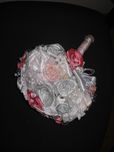 Bouquet de Noiva + Portal Alianças + Pulseira + Lapela Noivo