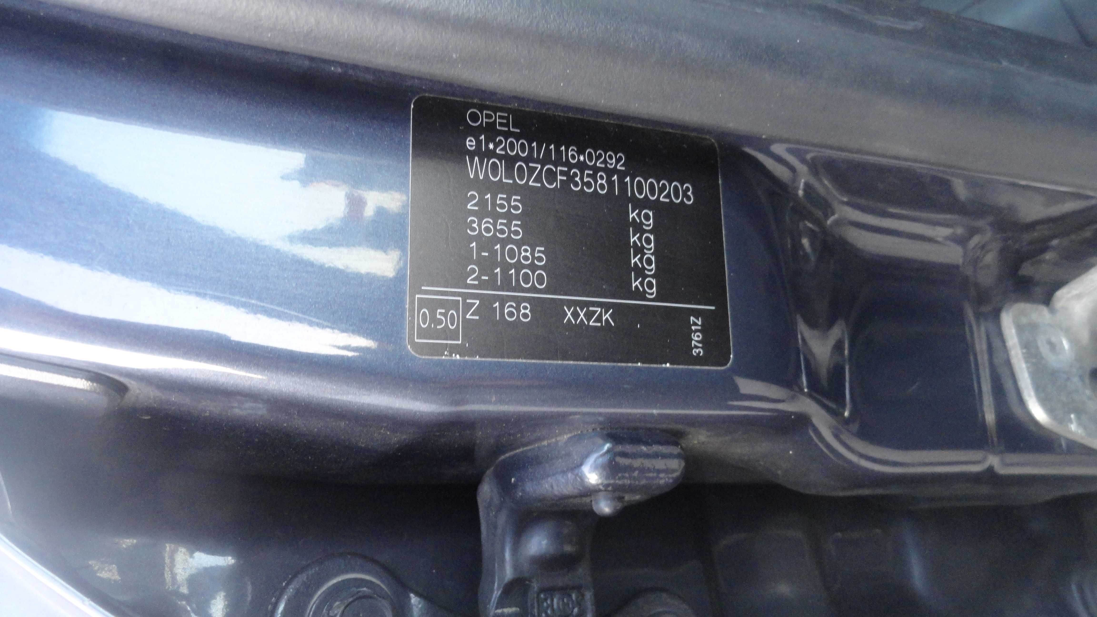 Zderzak tył tylny Opel Vectra C lift kombi kod koloru Z168