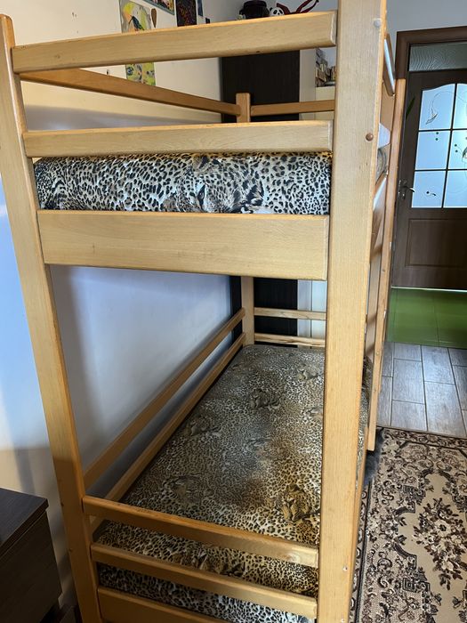 Двохʼярусне деревʼянне ліжко 160 см