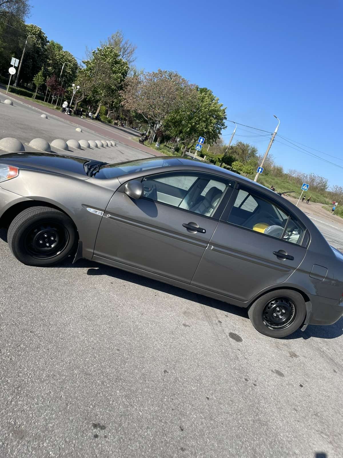 Продам hyundai 2008г