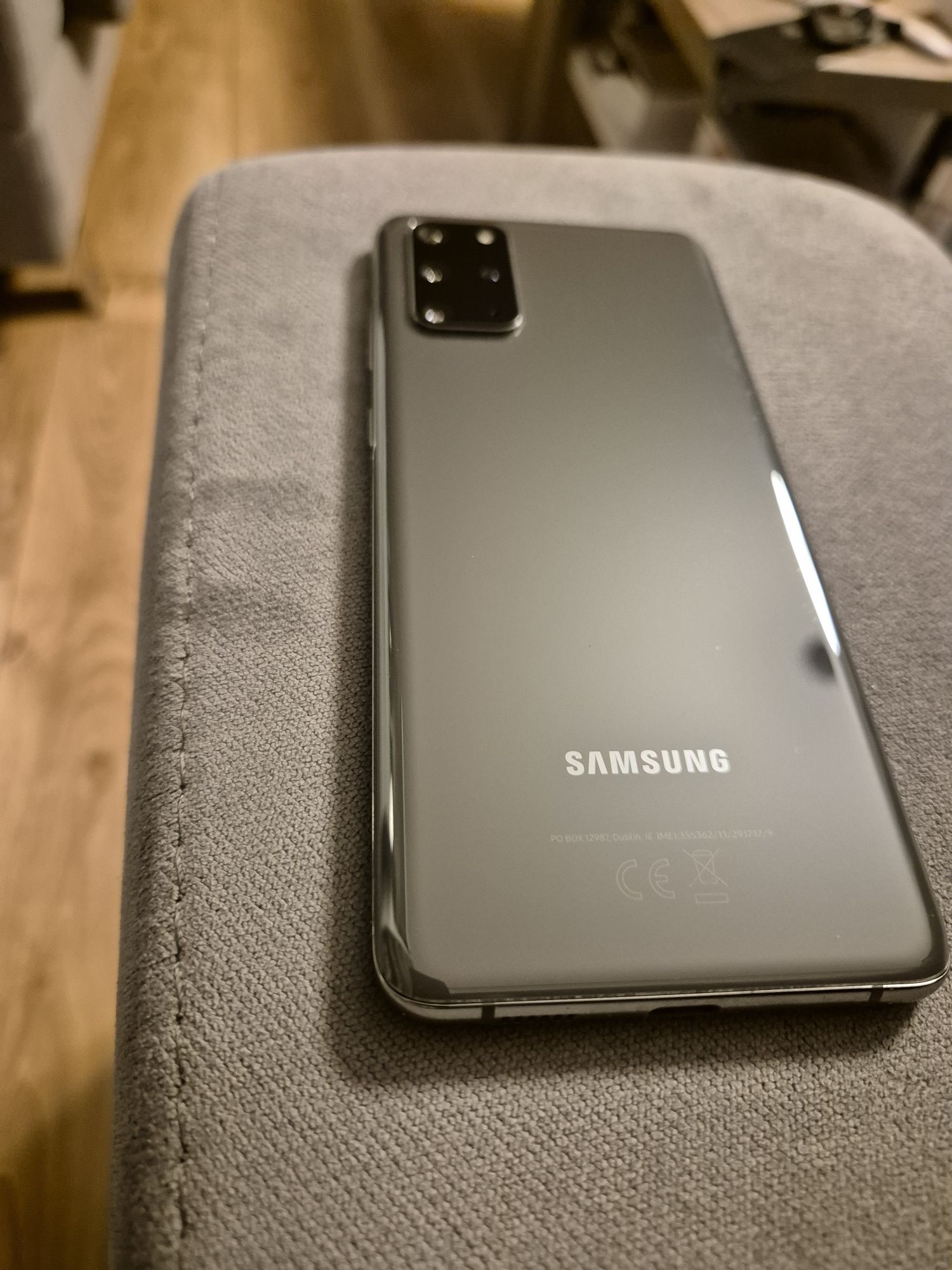 Samsung Galaxy S20+ plus szary z dożywotnią wymianą folii