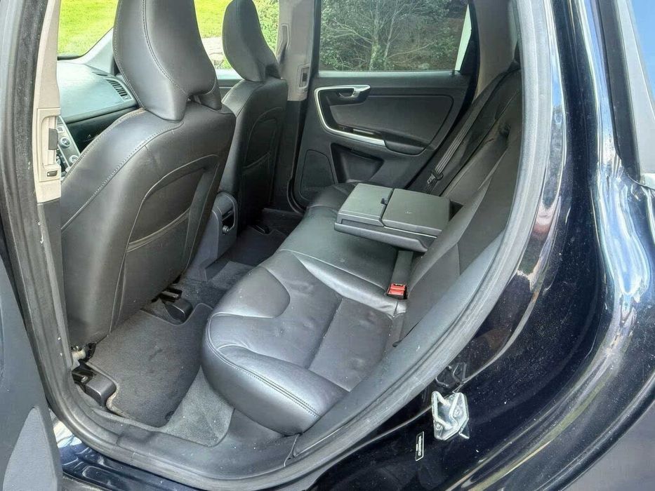 Volvo XC60 T6      2016