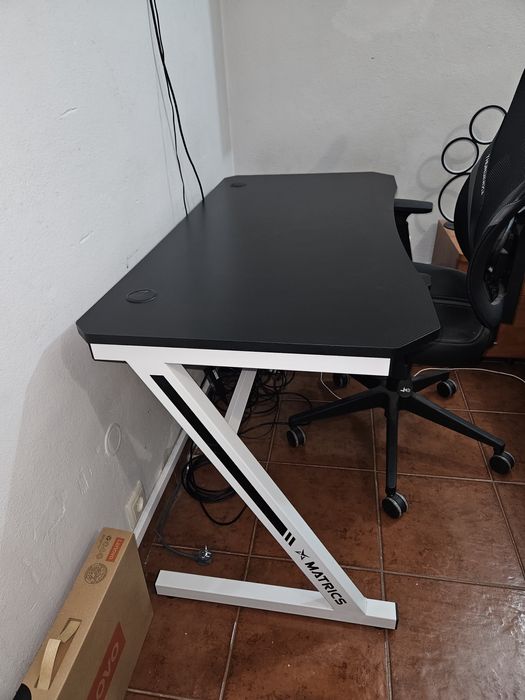 Secretária Gaming Matrics Z