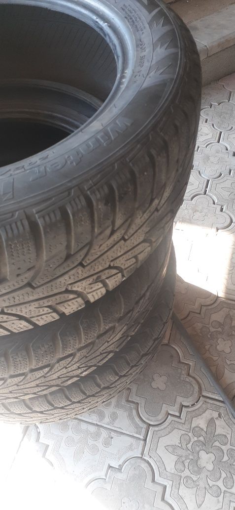 Продам покрышки 205/55 r 16