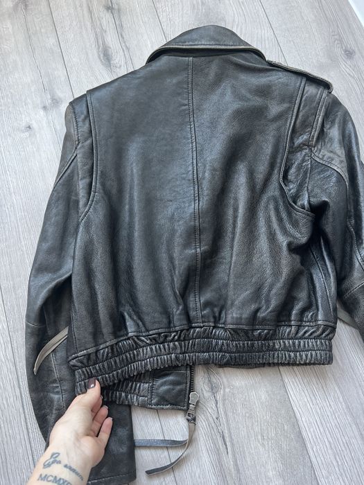 Шкіряна куртка косуха натуральна bershka