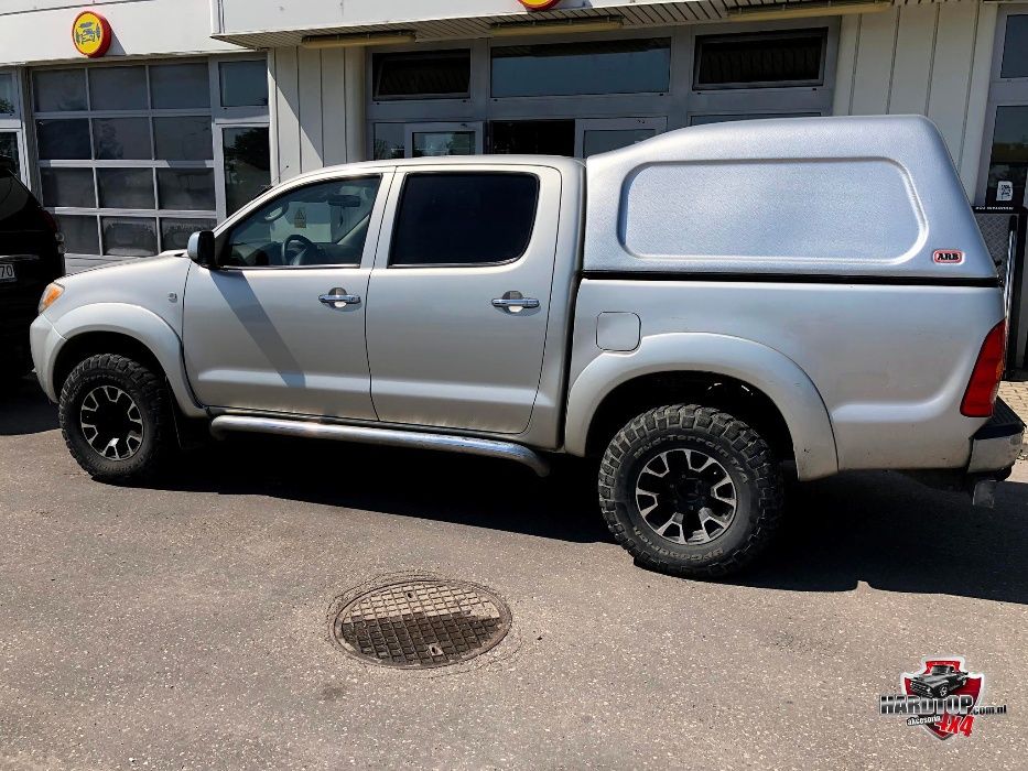 Zabudowa ARB Toyota Hilux bez szyb podwyższana hardtop canopy