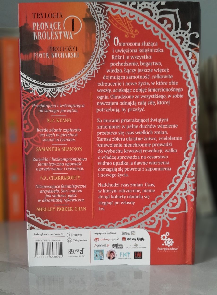 Tasha Suri Jaśminowy tron