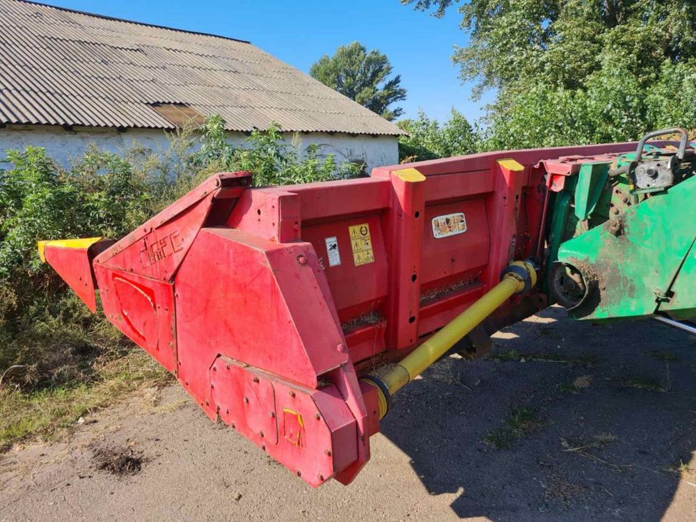 Кукурудзяна жатка