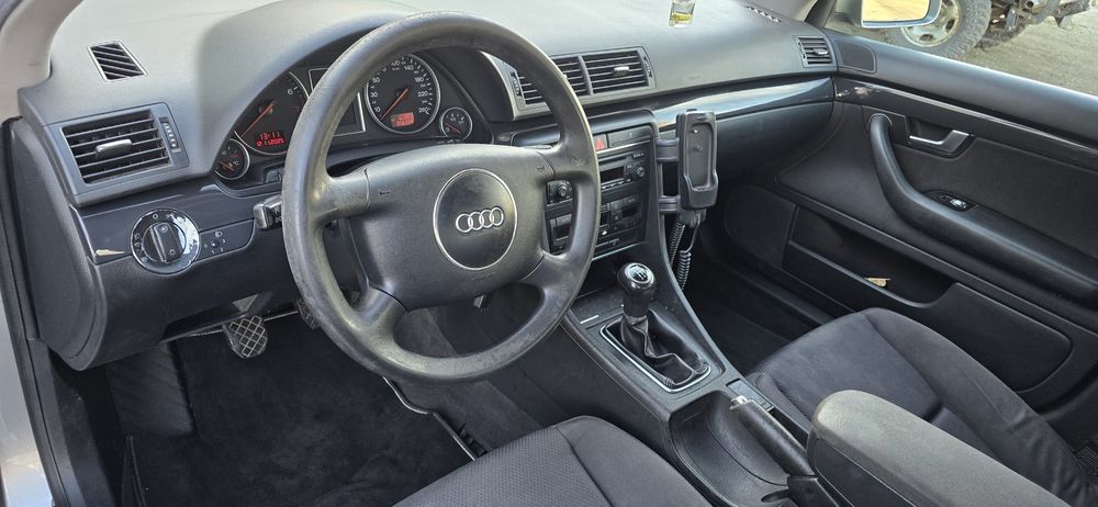 Audi A4 B6 2.0 benzyna 2003r