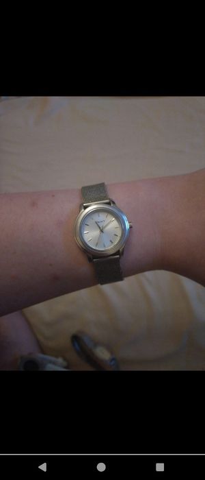 Elegancki zegarek DKNY