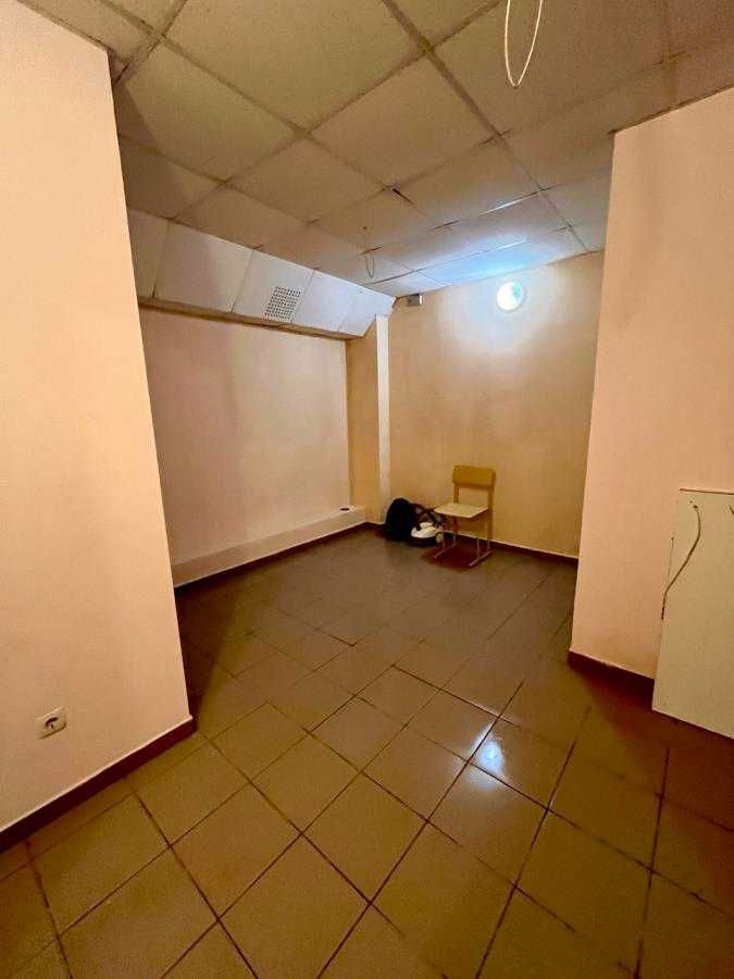 Здається приміщення по вулиці Симоненка _ Y