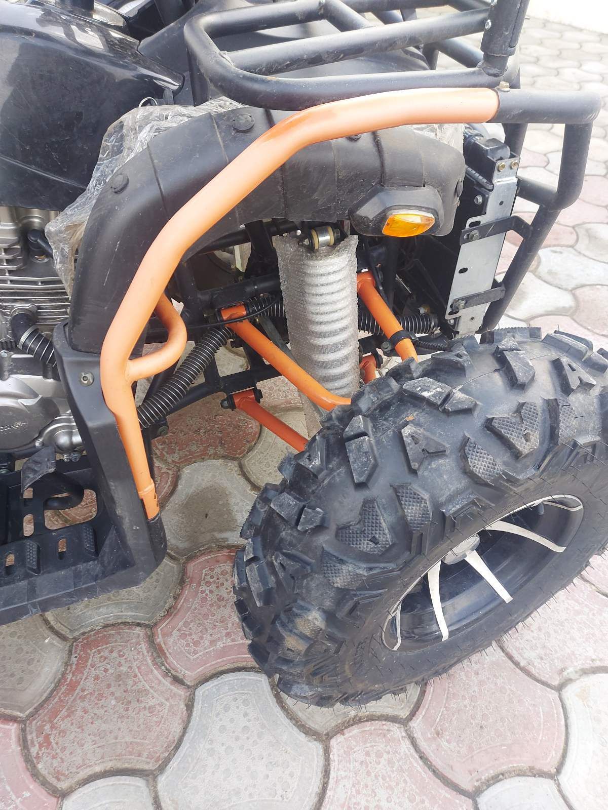 Продам квадроцикл Humer
