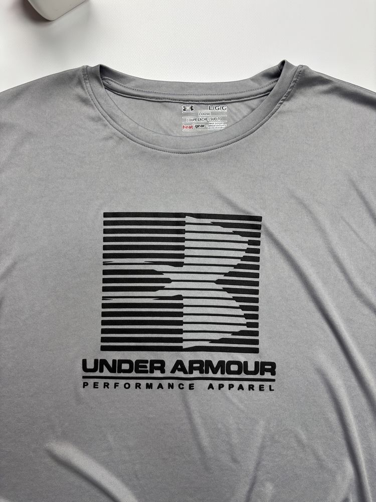 Футболка Under Armour originals оригинал size L, XL