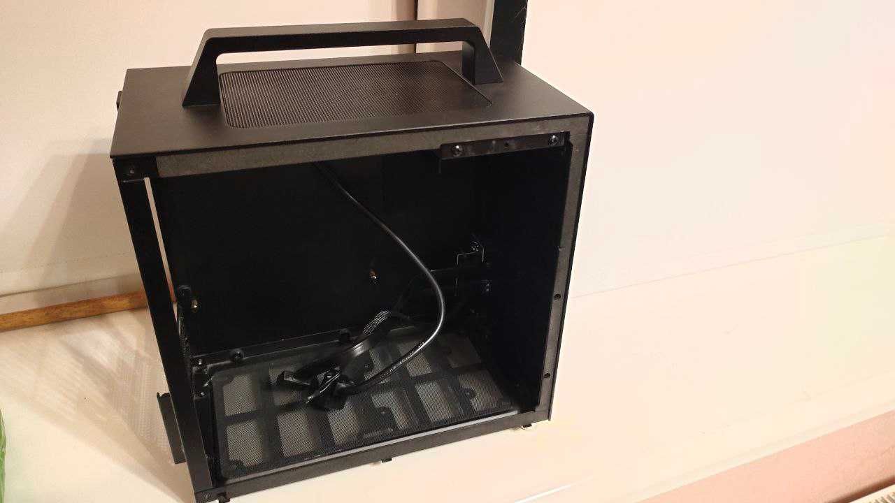 Корпус Jonsbo T8 Plus Black - Mini-ITX