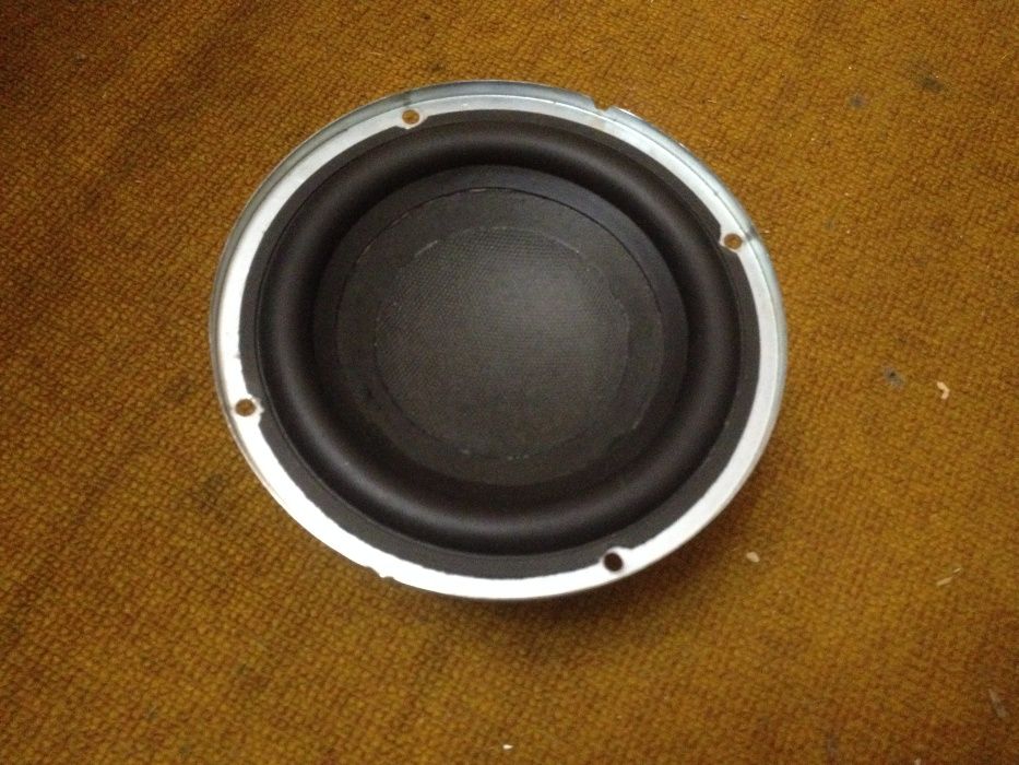 продам безпроводную мышку и ди.на.ми.ки