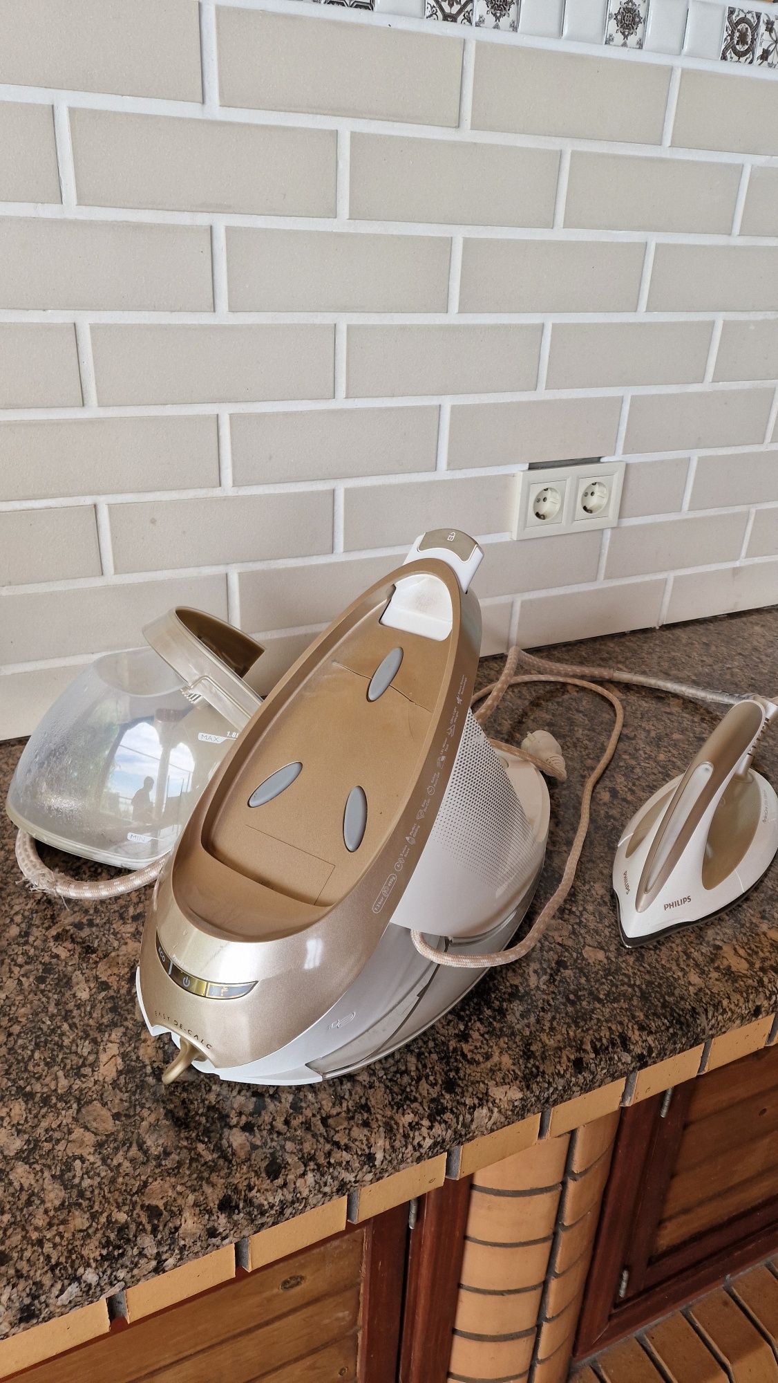 Праска з парогенератором Philips NL9206AD-4. На запчастини.