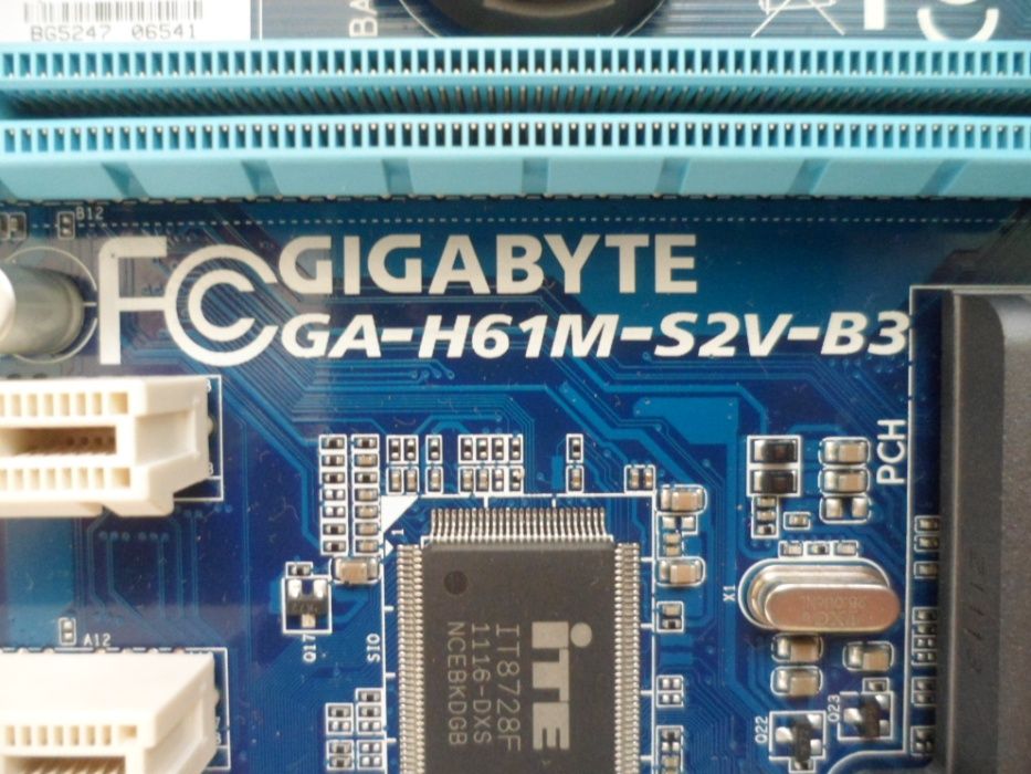 Материнська плата Socket 1155 Gigabyte GA-H61M-S2V-B3